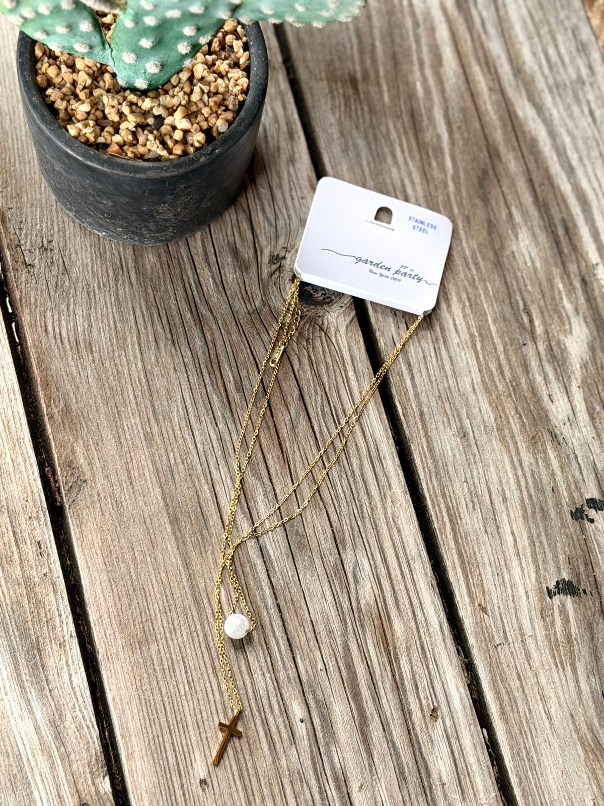 Pearl & Cross Layered Necklace