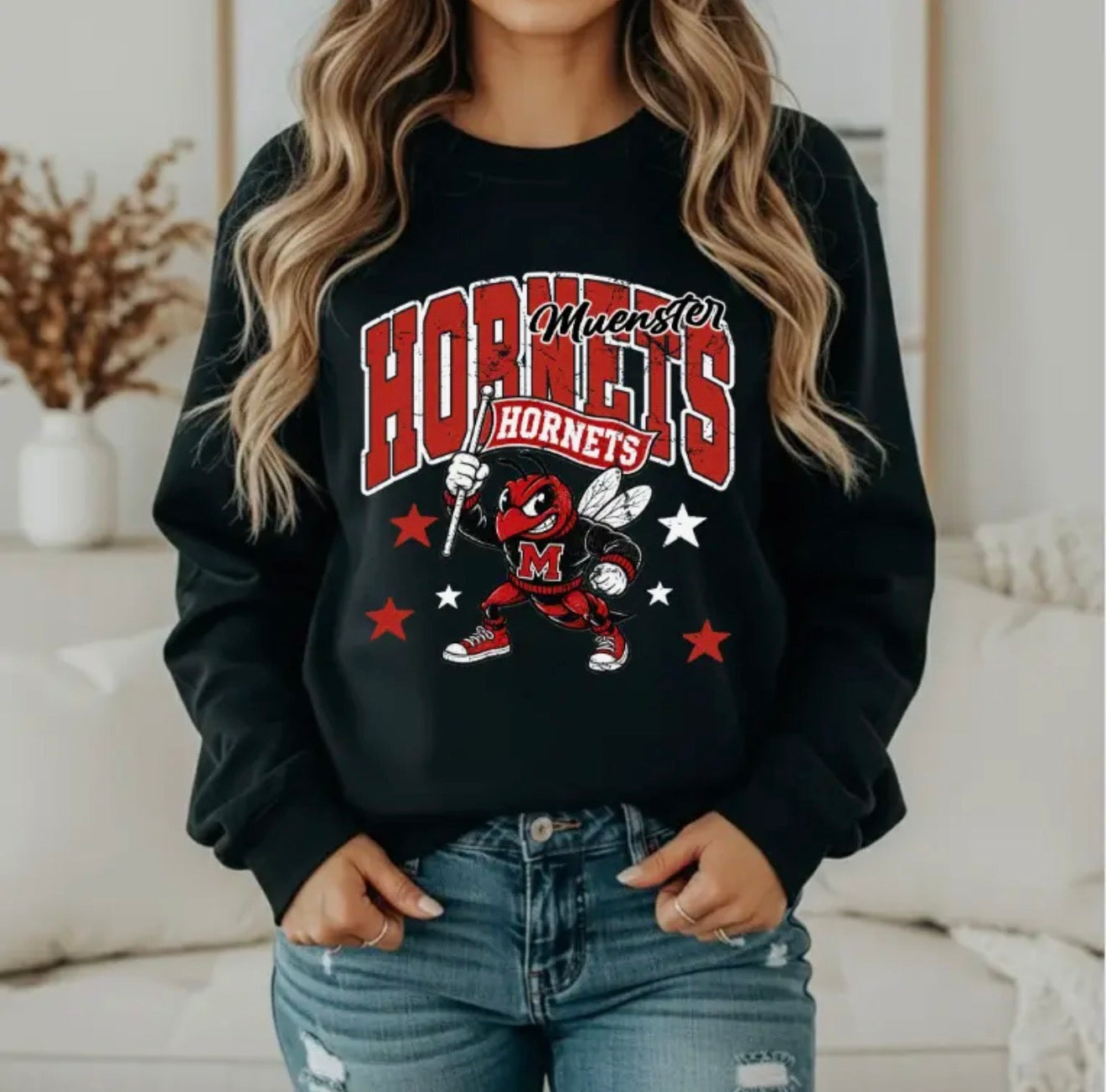 PREORDER | Hornets Vintage Mascot Sweatshirt