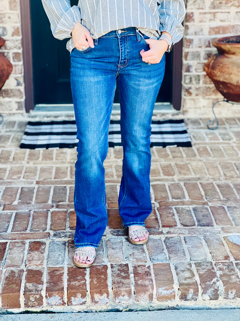 Vervet | Andrea MidRise Bootcut Jean