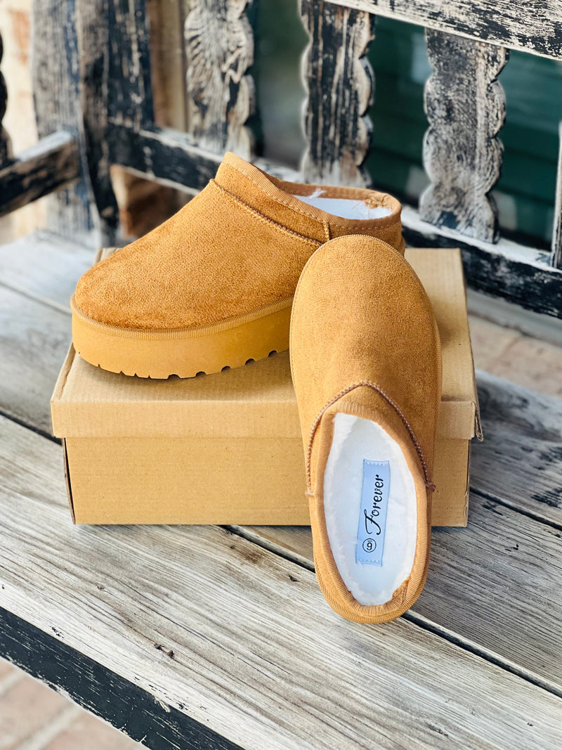 Tan Ankle Fur Lined Platform Slippers
