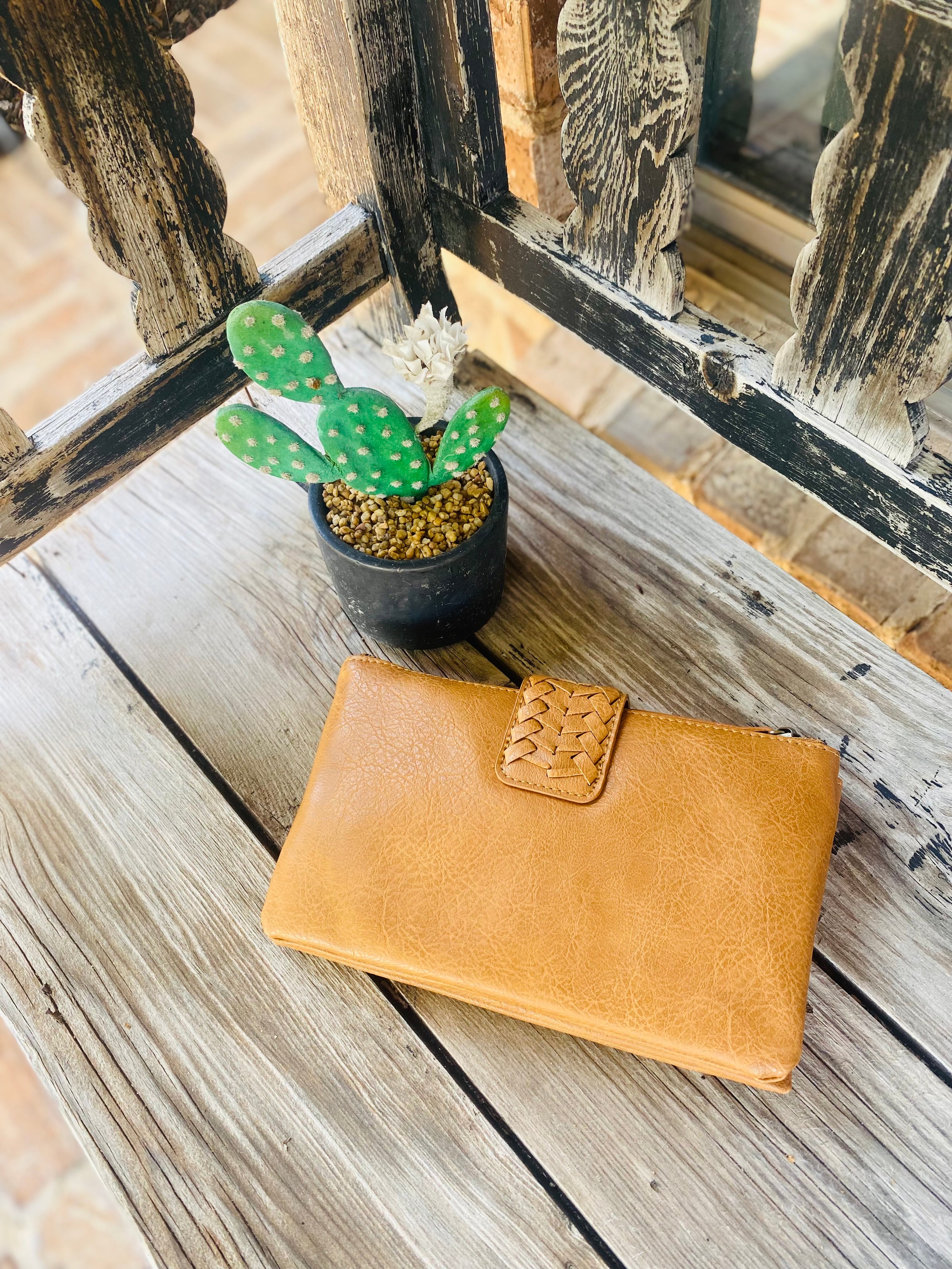 Women's Two-Compartment Crossbody Bag with Braid Detail