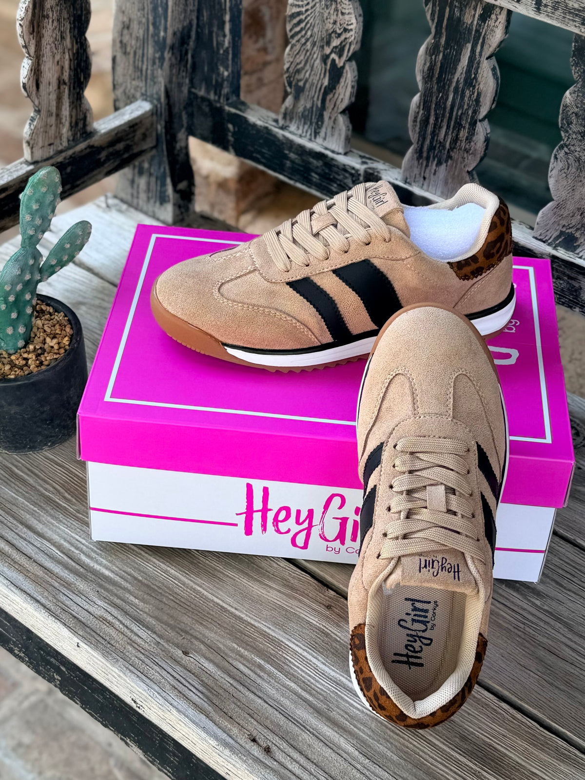 Corky’s | Run It Back Camel Sneakers