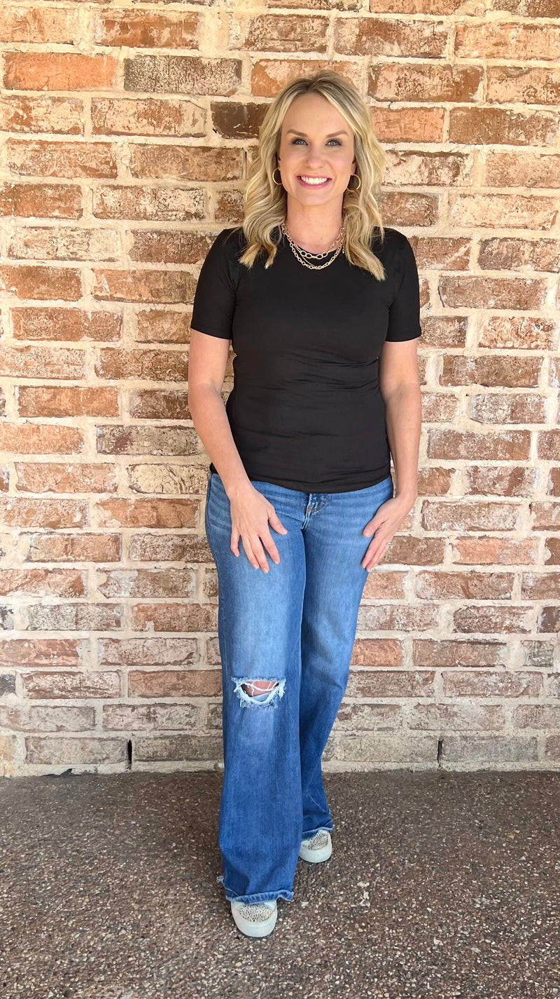 Black Umgee Basic Tee