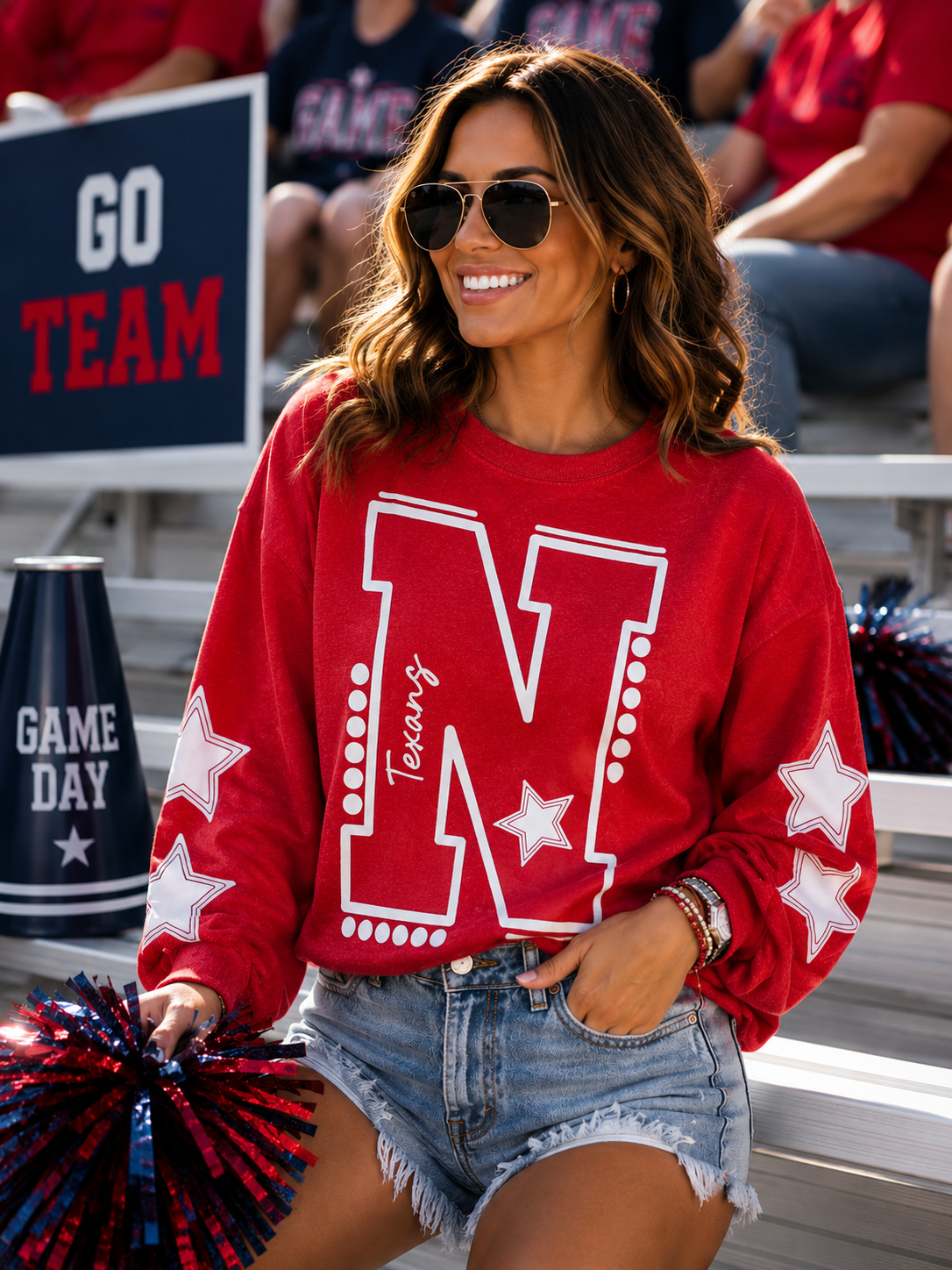N Texans Oversized Varsity Letter Mascot Star Sweatshirt