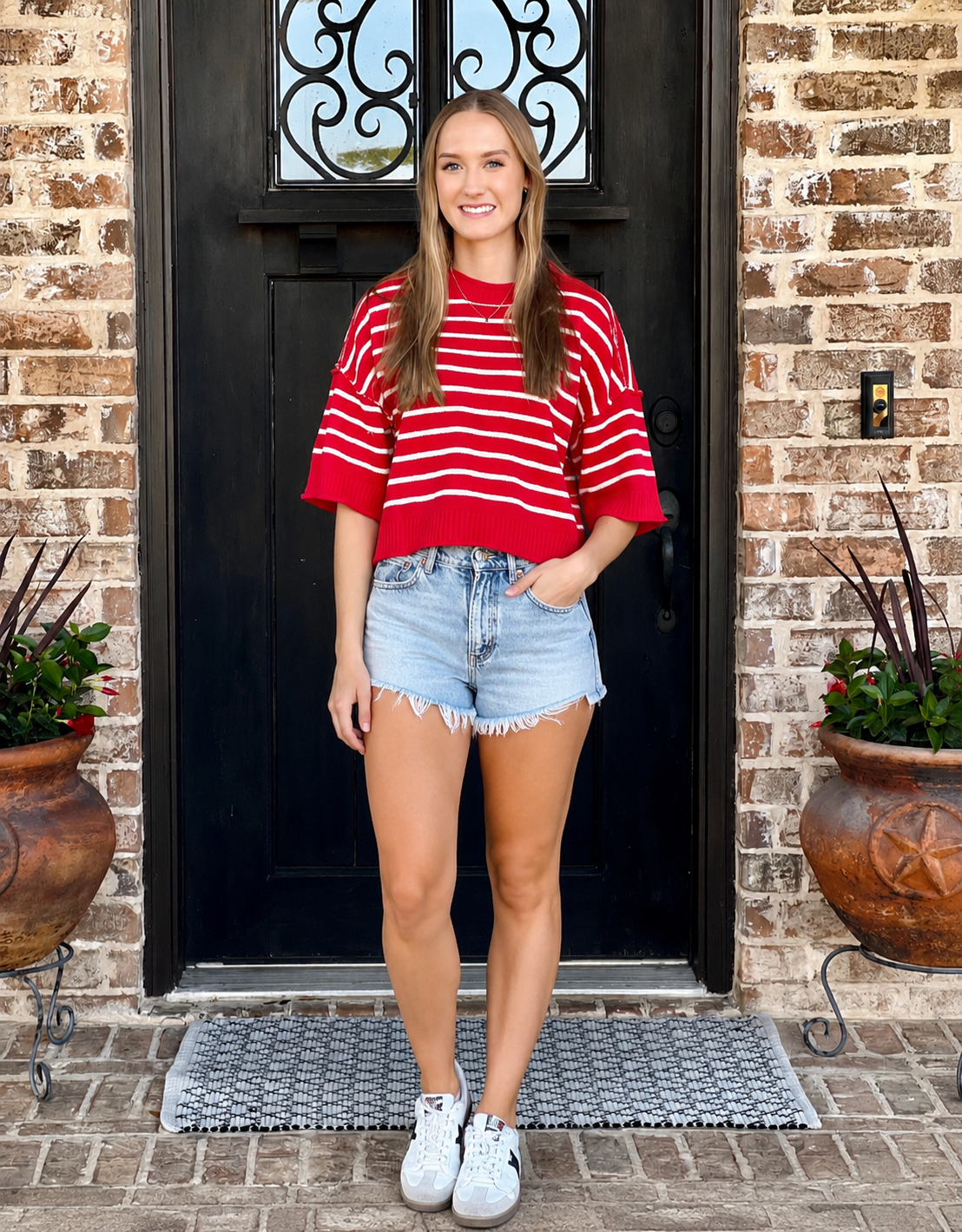 Red Stripe Raw Edge Short Sleeve Sweater