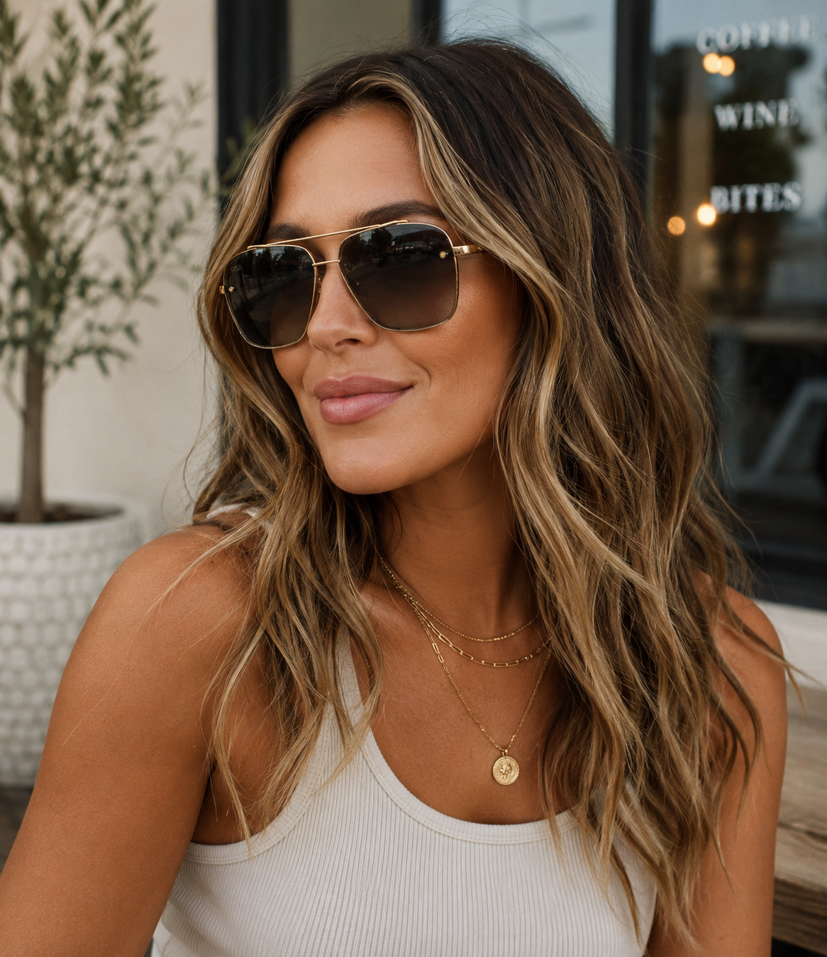 Dallas - Women's Modern Aviator Sunglasses