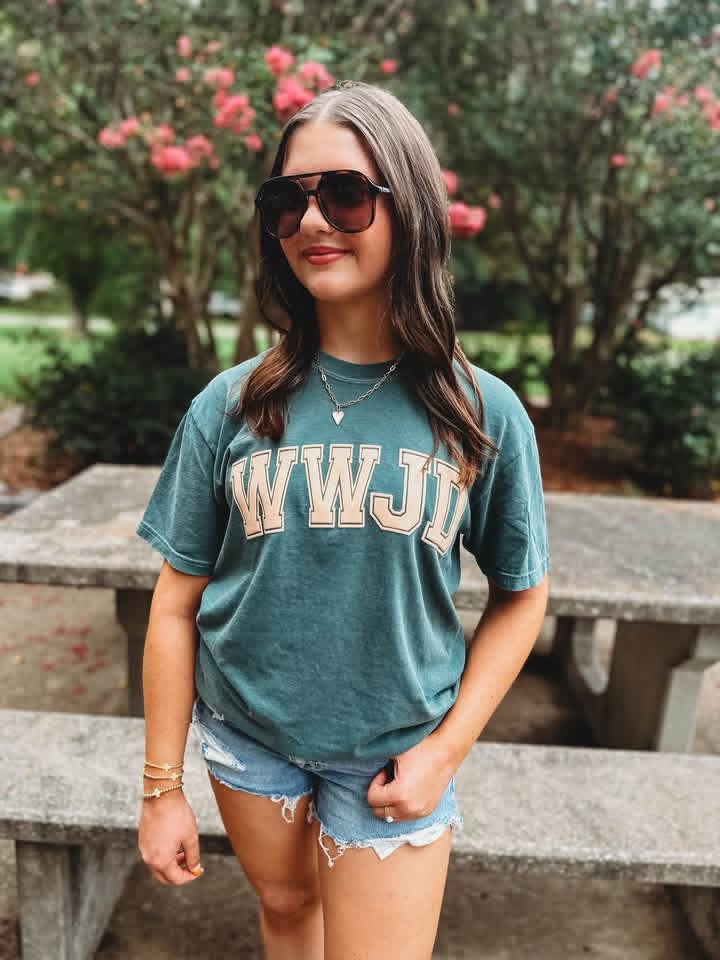 WWJD Comfort Color Puff Tee
