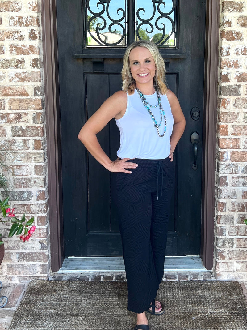 Black Getaway Textured Cropped Wide Pants
